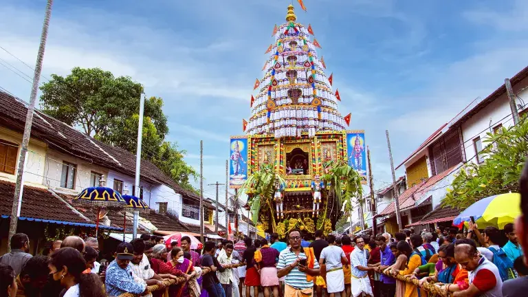 Kalpathi Ratholsavam | Kashi Vishwanathaswamy Temple