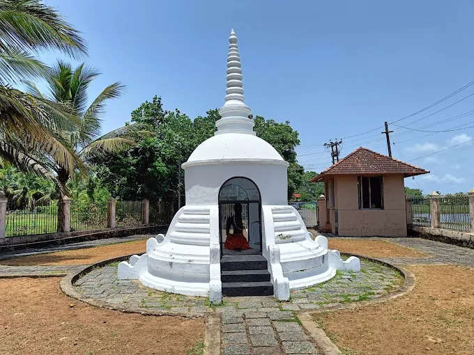 karumadi Buddha Statue